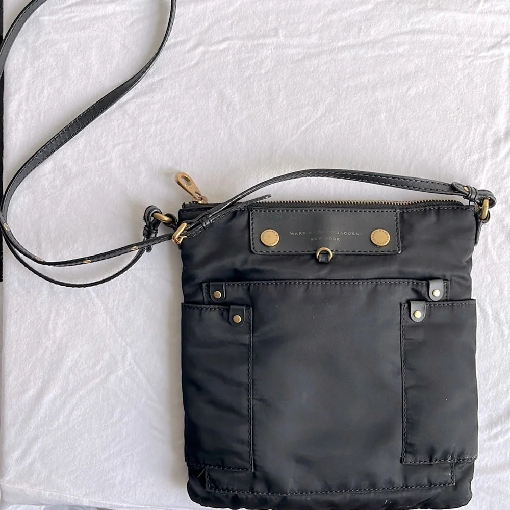 Marc by Marc Jacobs black nylon crossbody bag with gold toned hardware